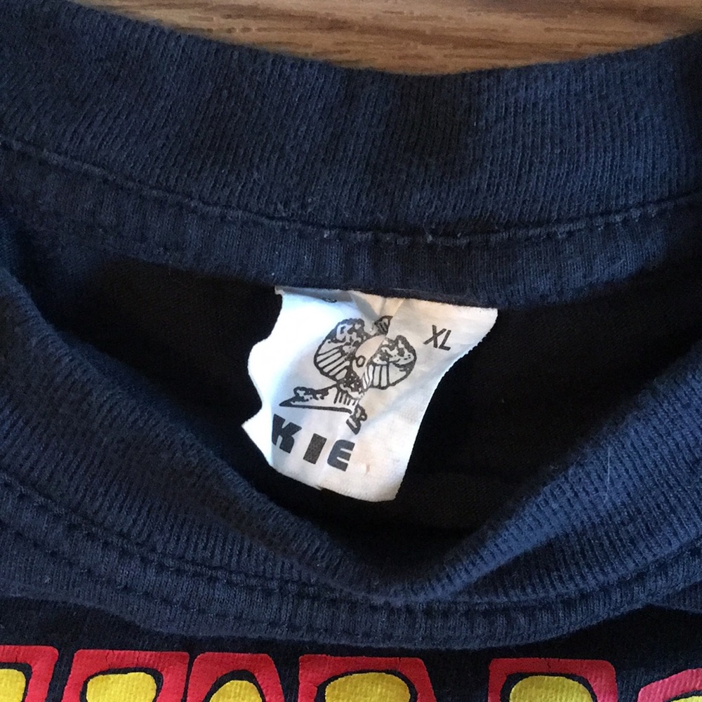 Incredible vintage GNR Concert T-shirt - Picture 4 of 6